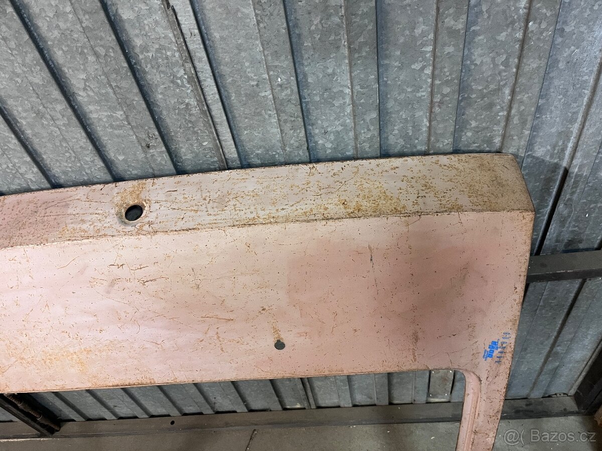 Fiat 127 zadní kapoty nové - 9