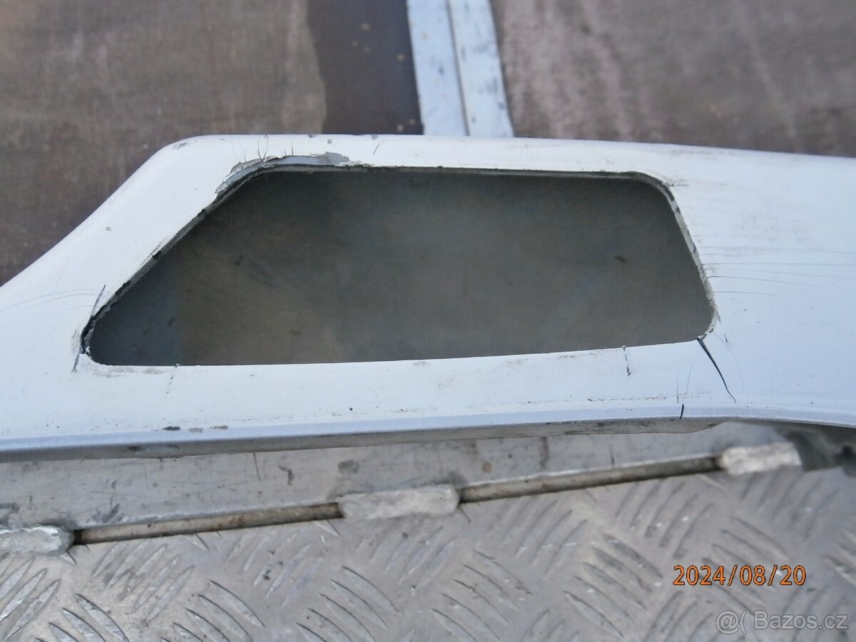 zadní nárazník VW Tiguan do 2010 - 9