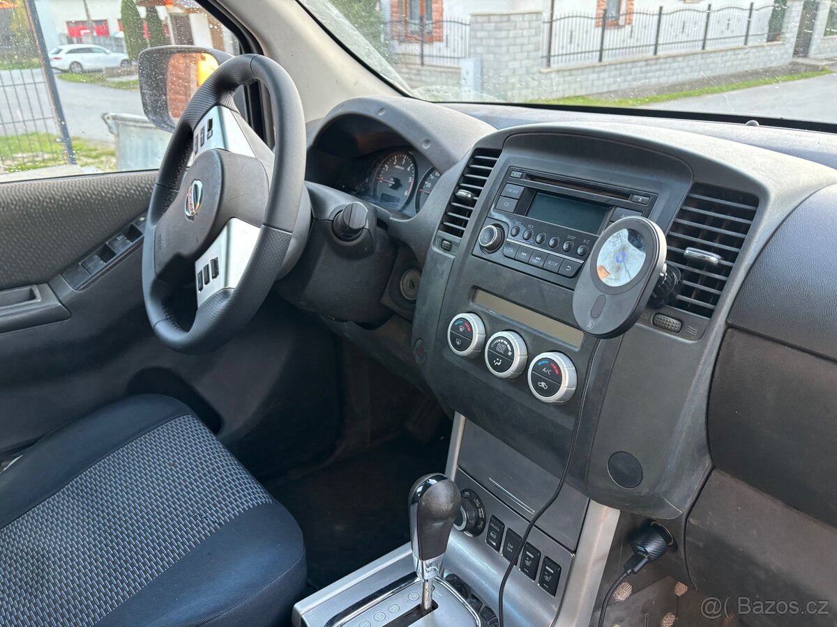 Nissan navara - 9