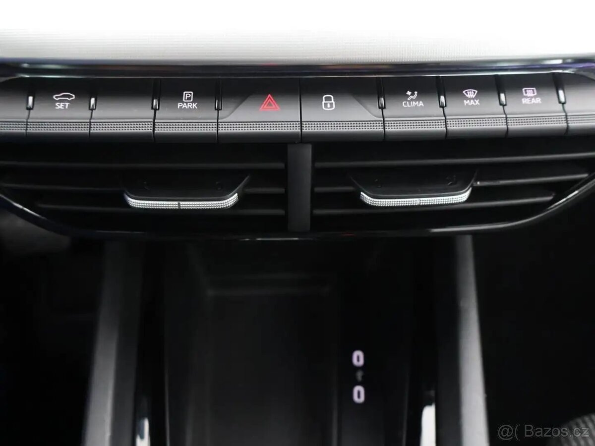 Škoda Octavia kombi 1.0 TSI e-tec - 9