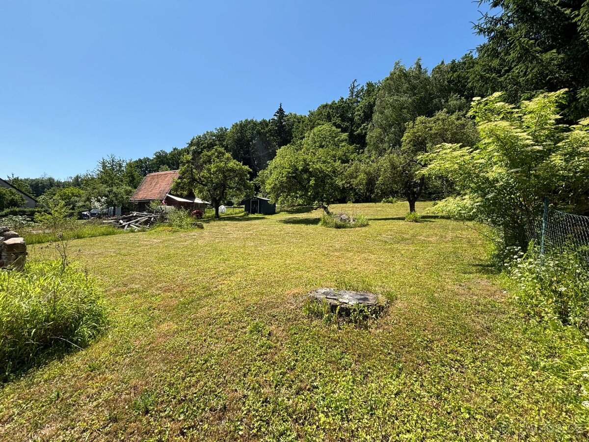 Prodej stavebního pozemku 1381 m² Strání - Květná - 9