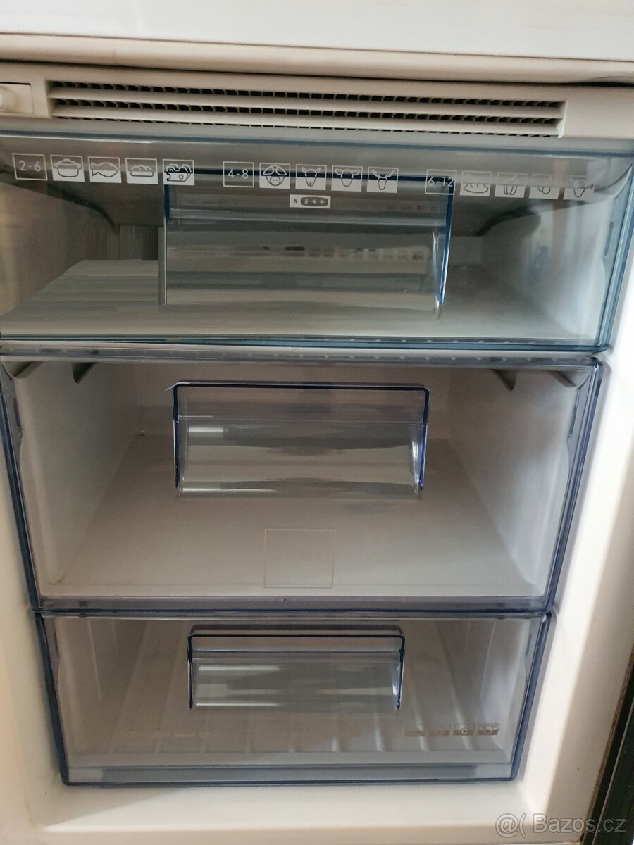 NOFROST NEREZ lednice AEG značková A++ doprava - 9