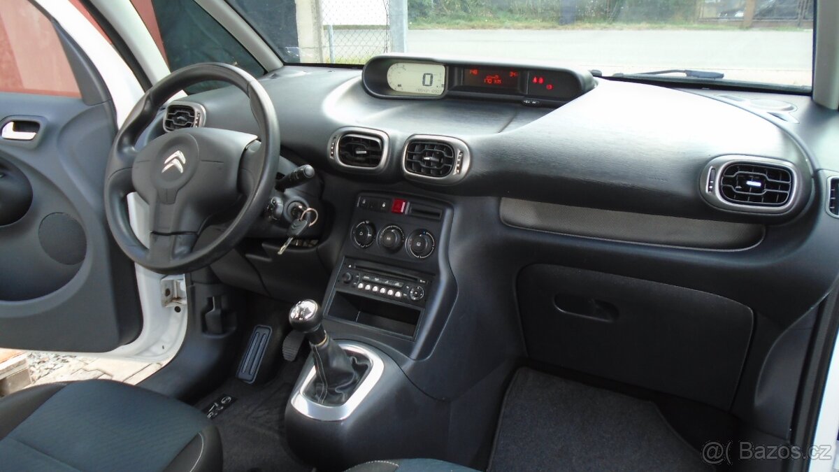Citroën C3 Picasso, 1,4i 70kW klima 178500km r.2013 - 9