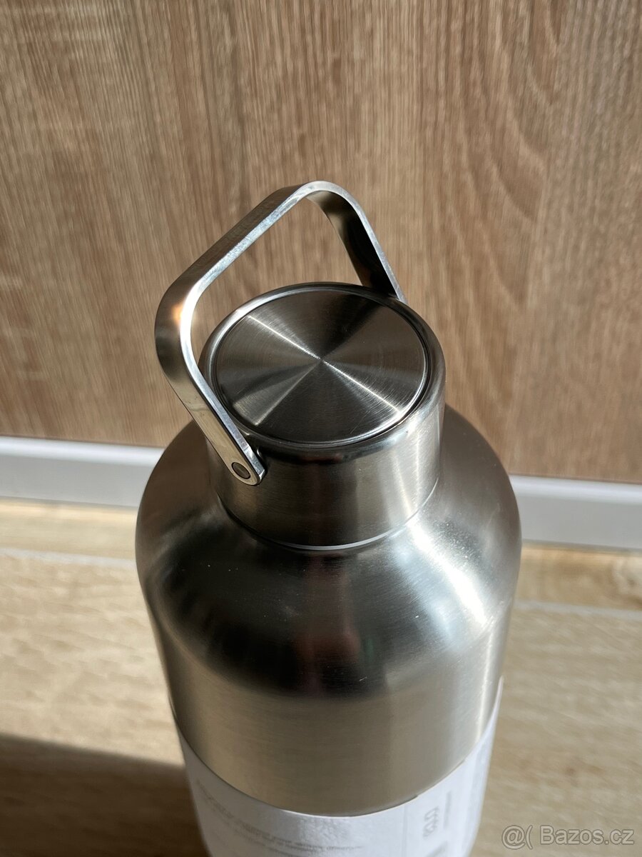 Termoska z nerezové oceli značky EQUA 1000ml - 9