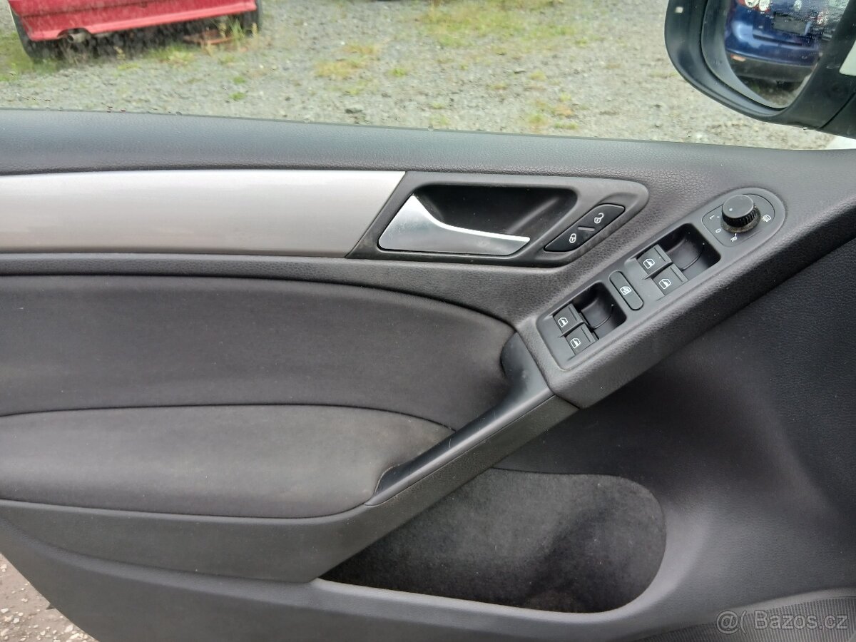 Volkswagen Golf VI 1.6TDI, 2012 - 9