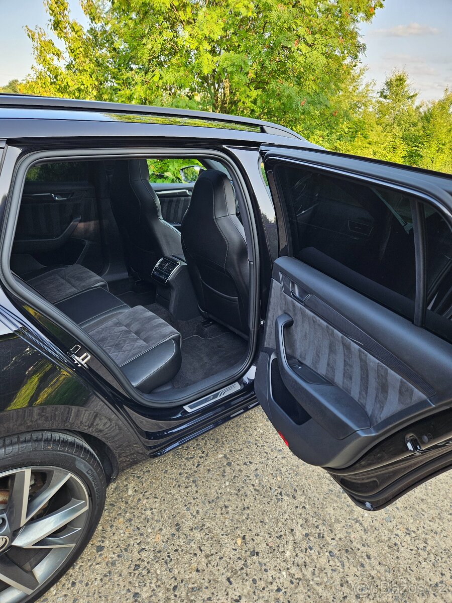 Škoda Superb 3 combi 2.0TDi,110kW,DSG,Webasto,Pano,Keyless - 9