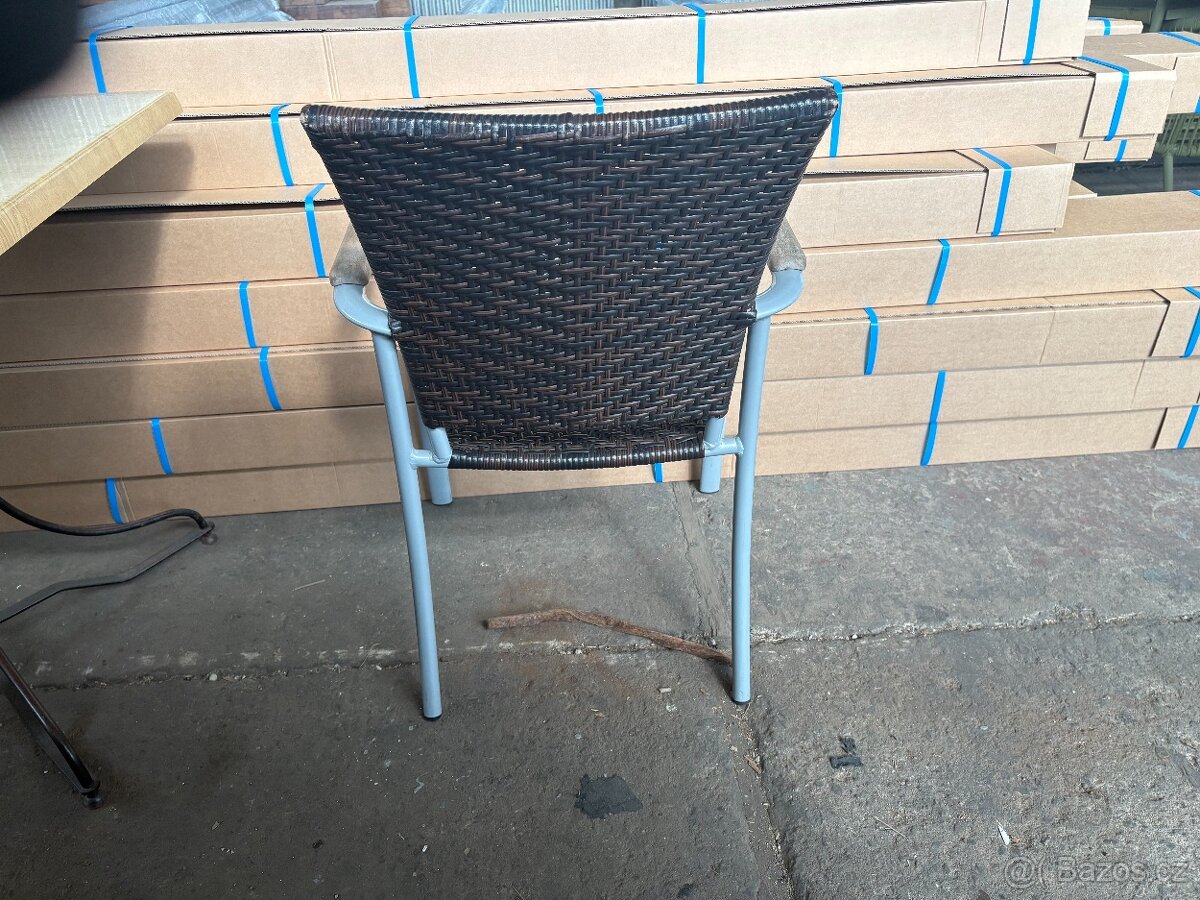 Venkovní stoly 80x80 cm + venkovní židle - 9