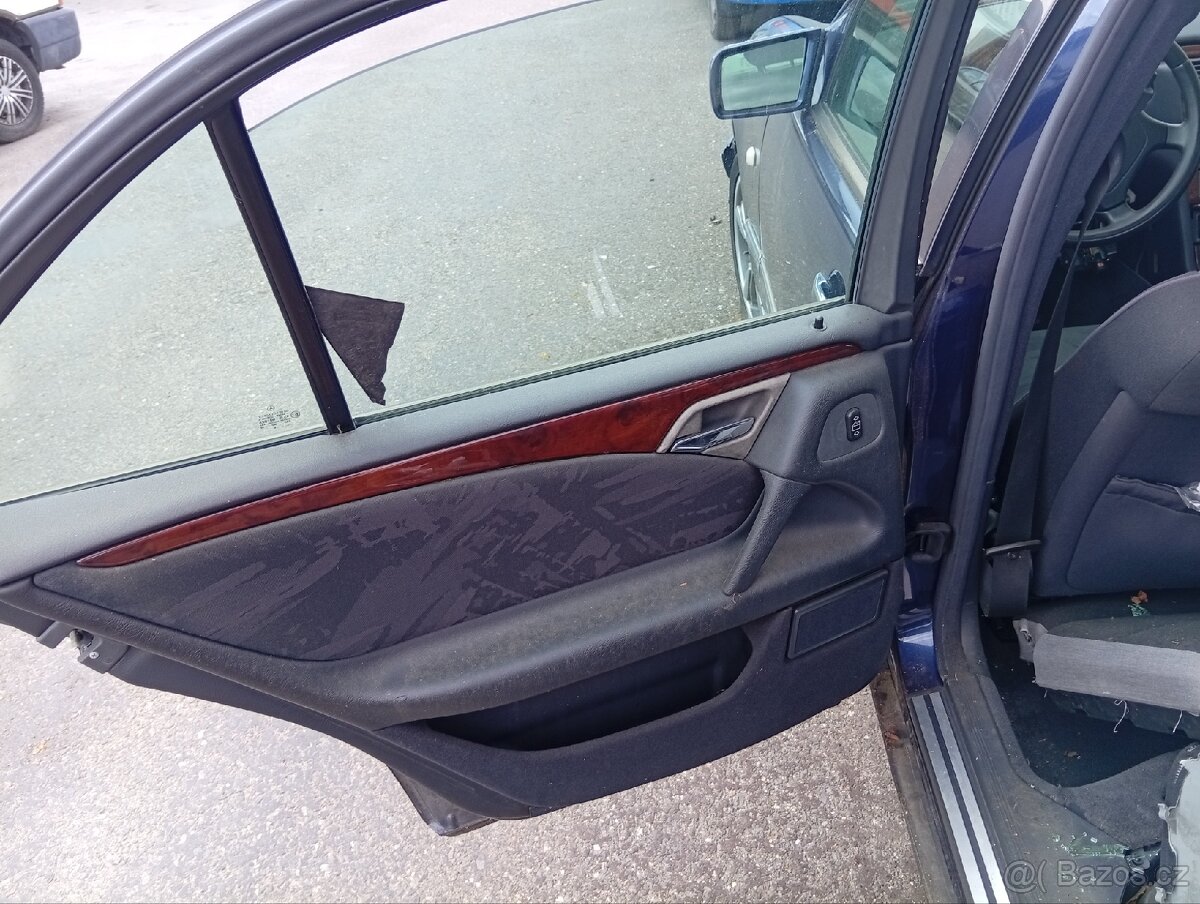 Mercedes E280 díly LEVNĚ - 9