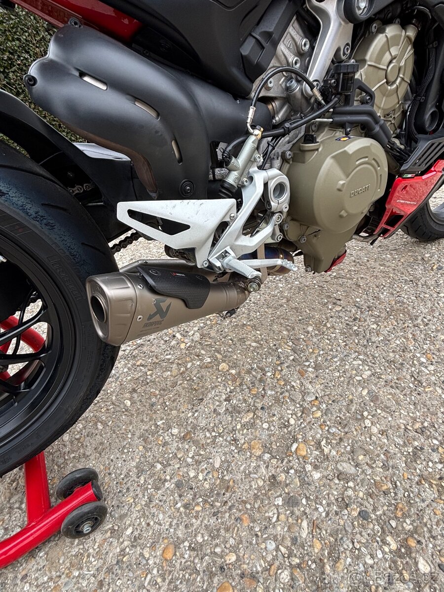 Ducati Streetfighter V4 S – 2021 | TOP STAV | 18 000 km - 9