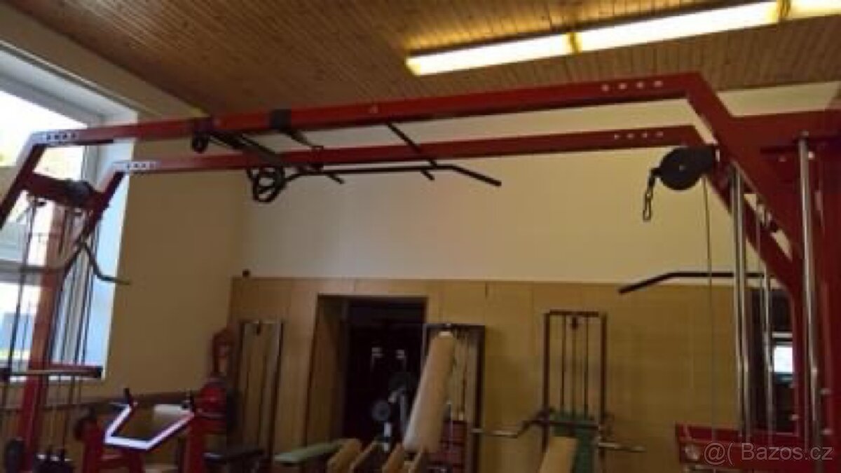 Multifunkční fitness stroj - 9