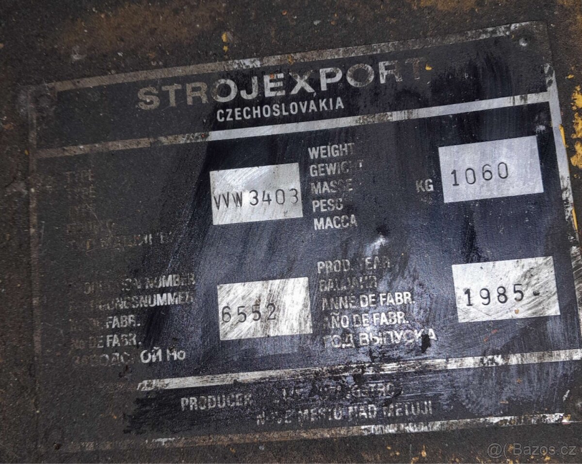 Vibrační válec Stavostroj VVW 3403 - 9