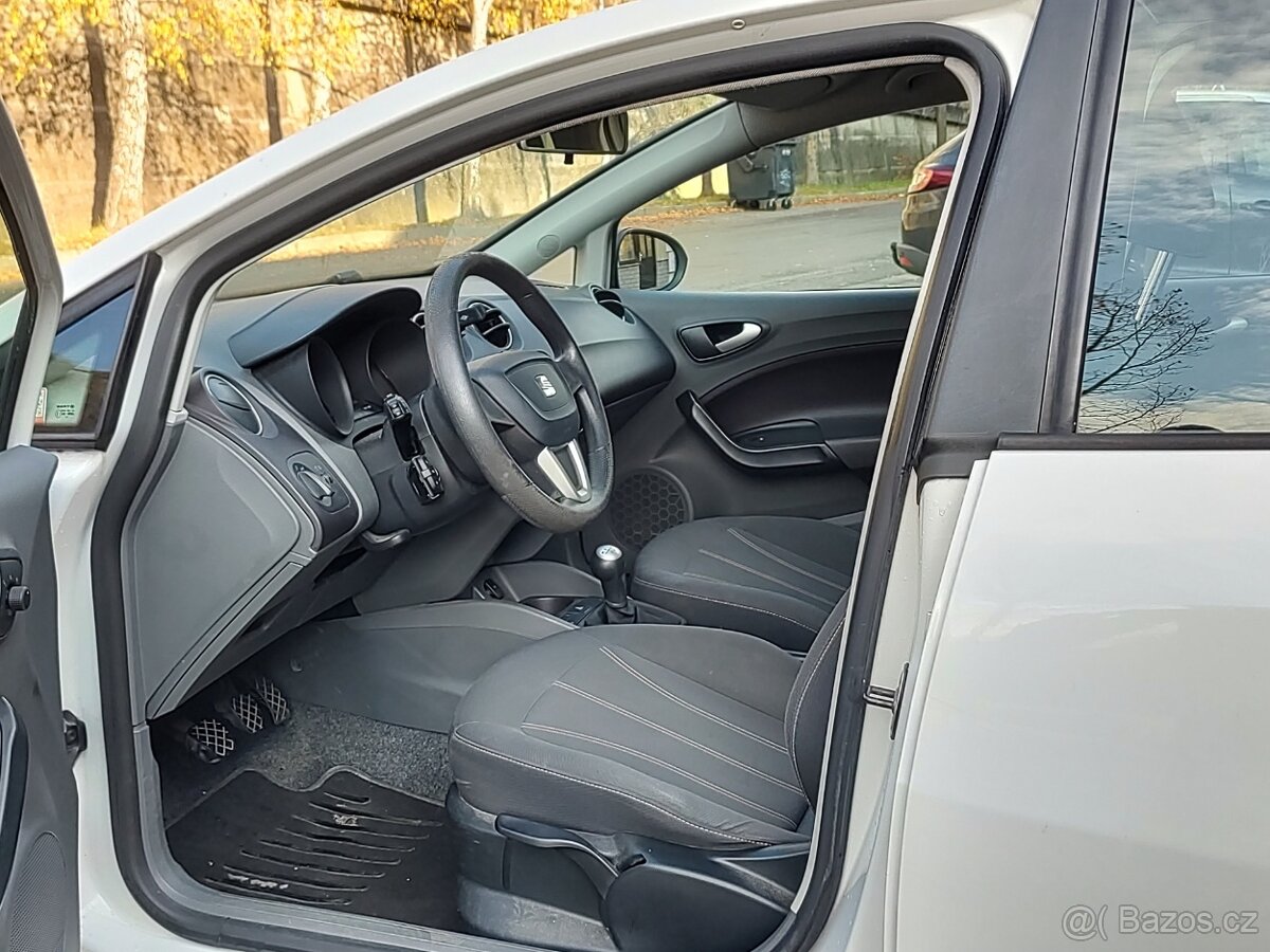 Seat Ibiza 1.2i (2012) - 9