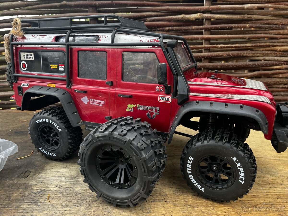 Traxxas TRX-4 Land Rover Defender 1:10 - 9