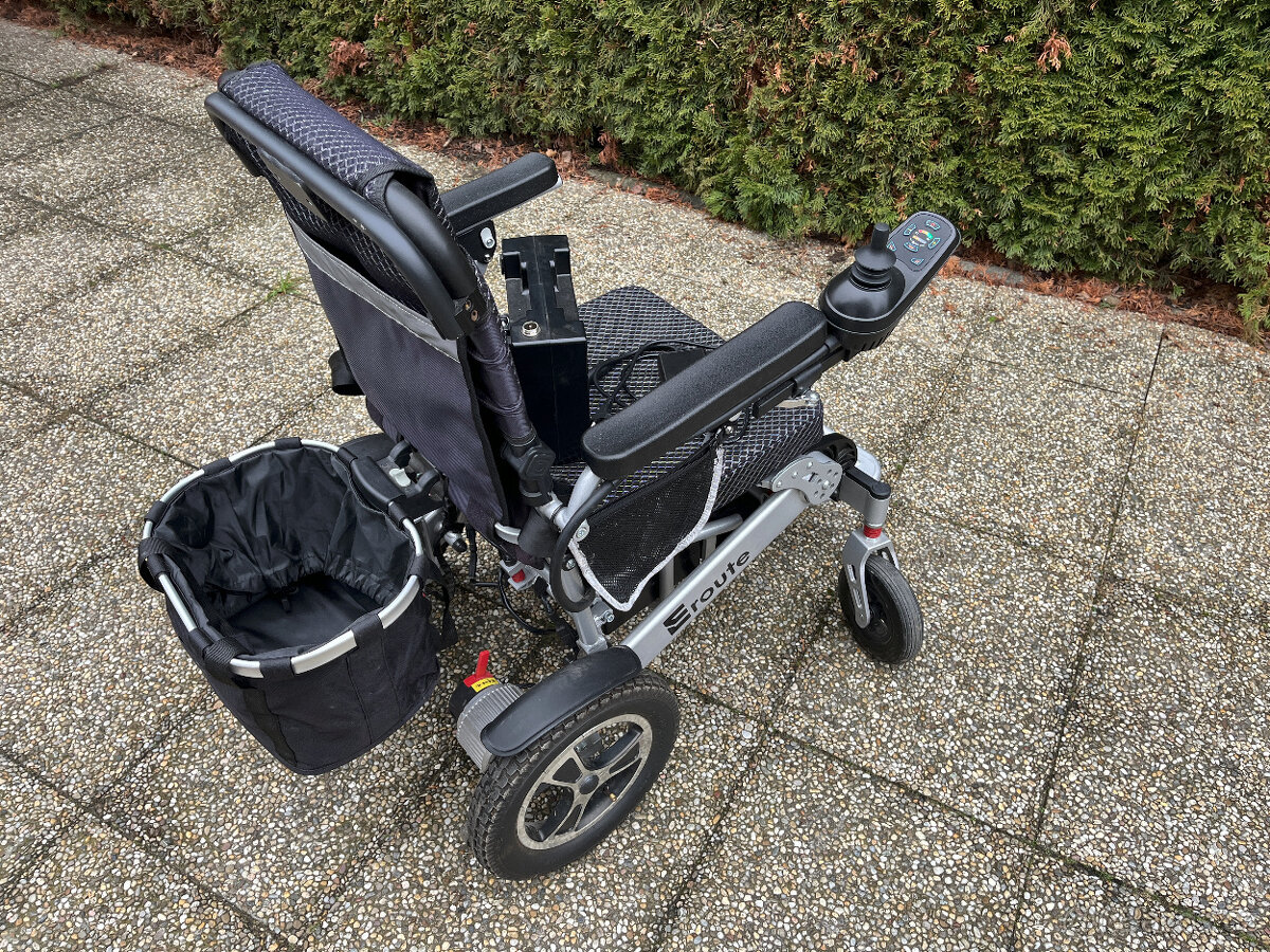 Elektrický invalidní vozík - 9