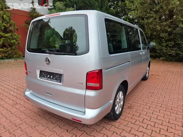 Multivan T5 2.0TDI 103kW Comfort,1.maj,2xšoupačky,navi - 9