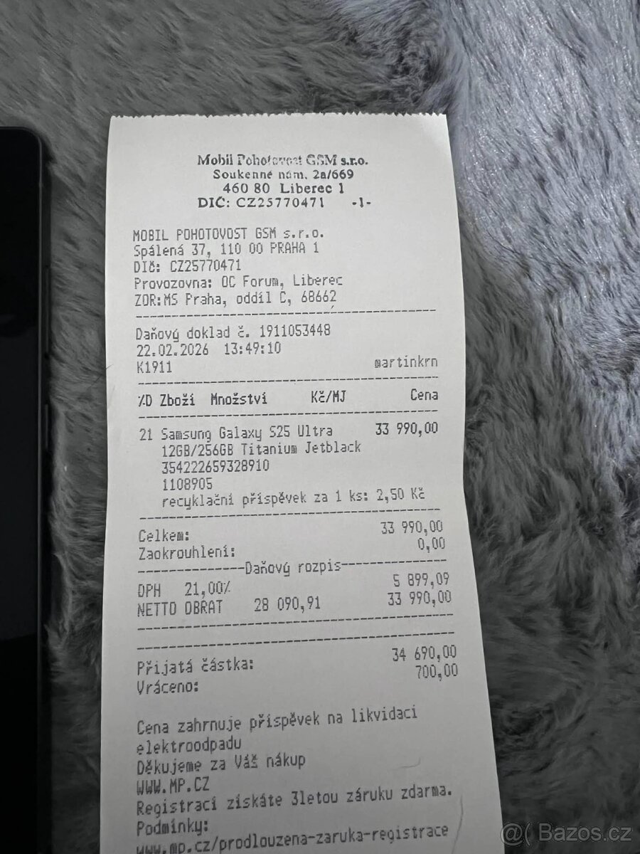 Mobilní telefon - 9