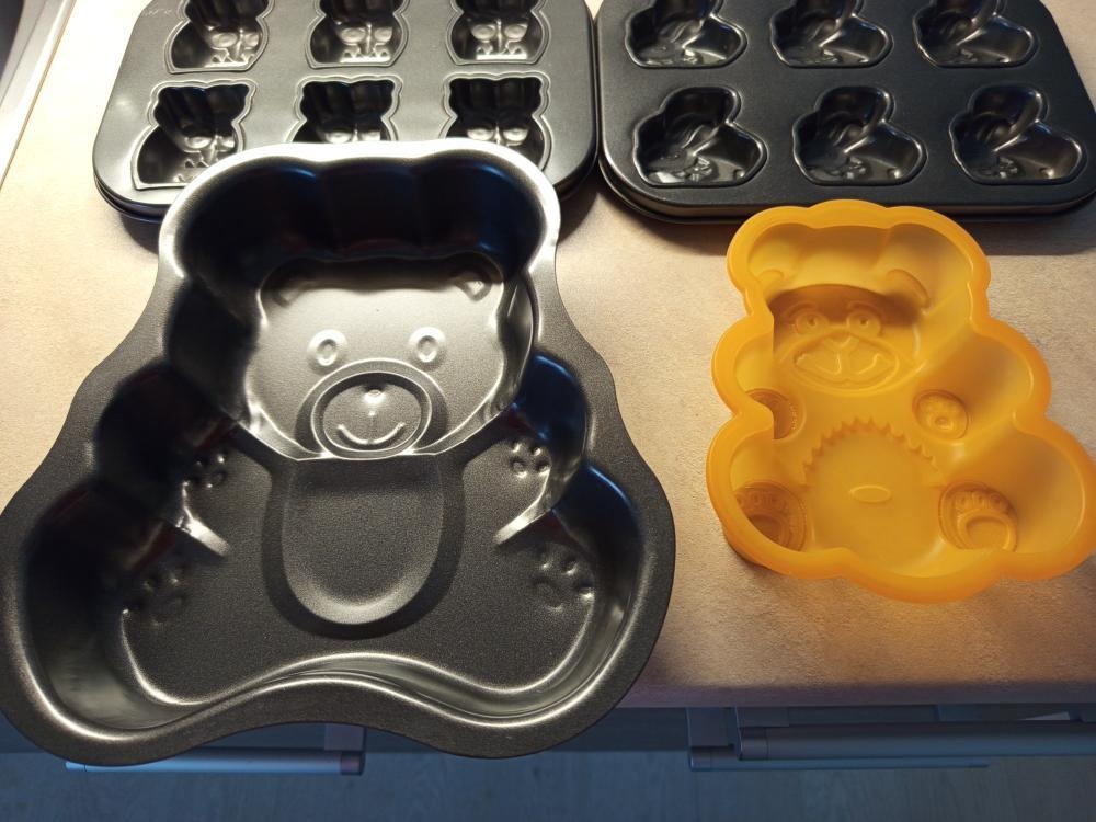 Prodám zvířátkové formy na pečení - 9