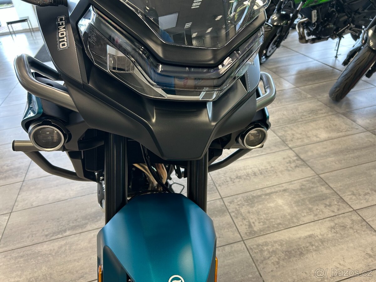 CF Moto 800 MT-ES Explore 2026 - 9