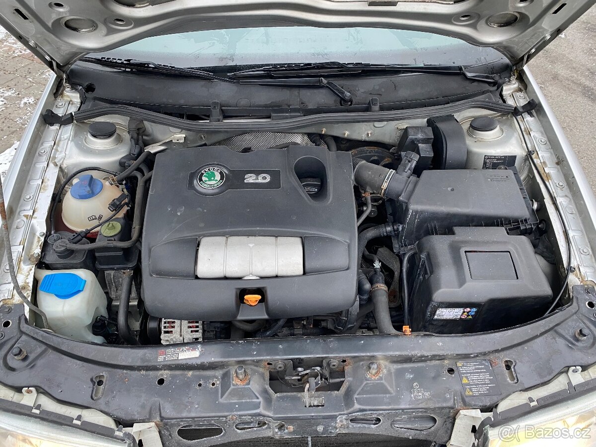 ŠKODA OCTAVIA 1 4X4 2.0 85KW 2003 COMBI - 9