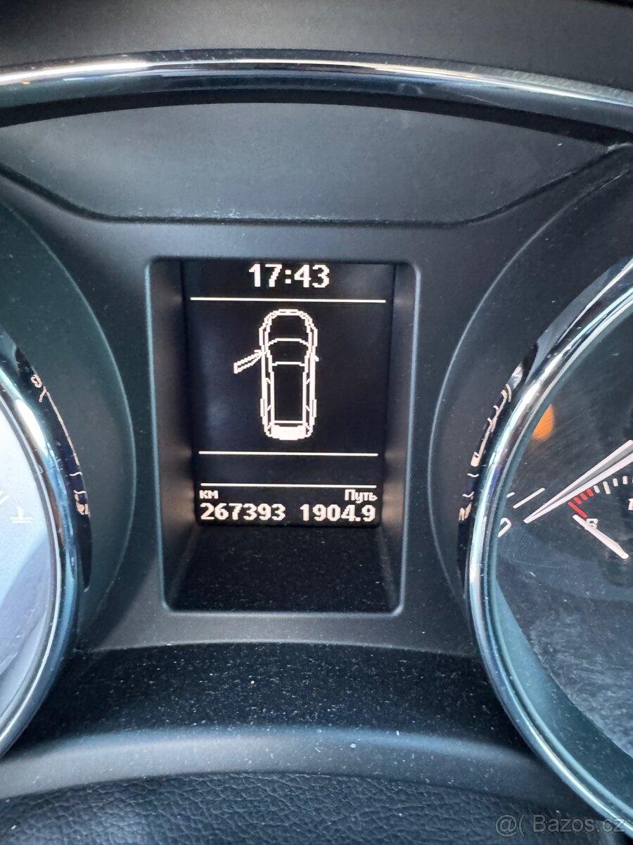 Škoda Superb 2014 - 9