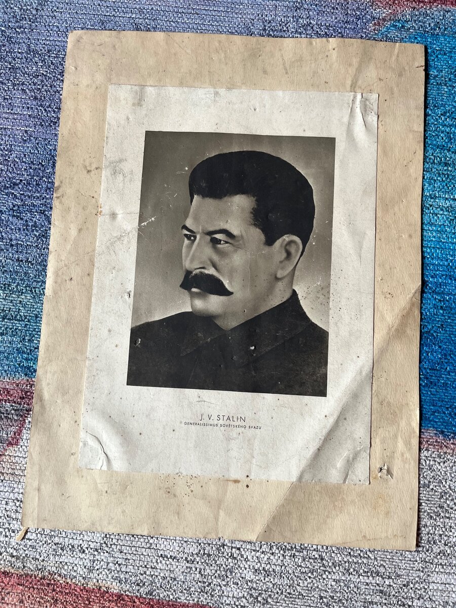 Josif Vissarionovič Stalin - obrazy - 9
