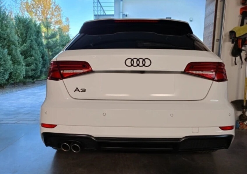 AUDI - Čierne lesklé znaky - 9