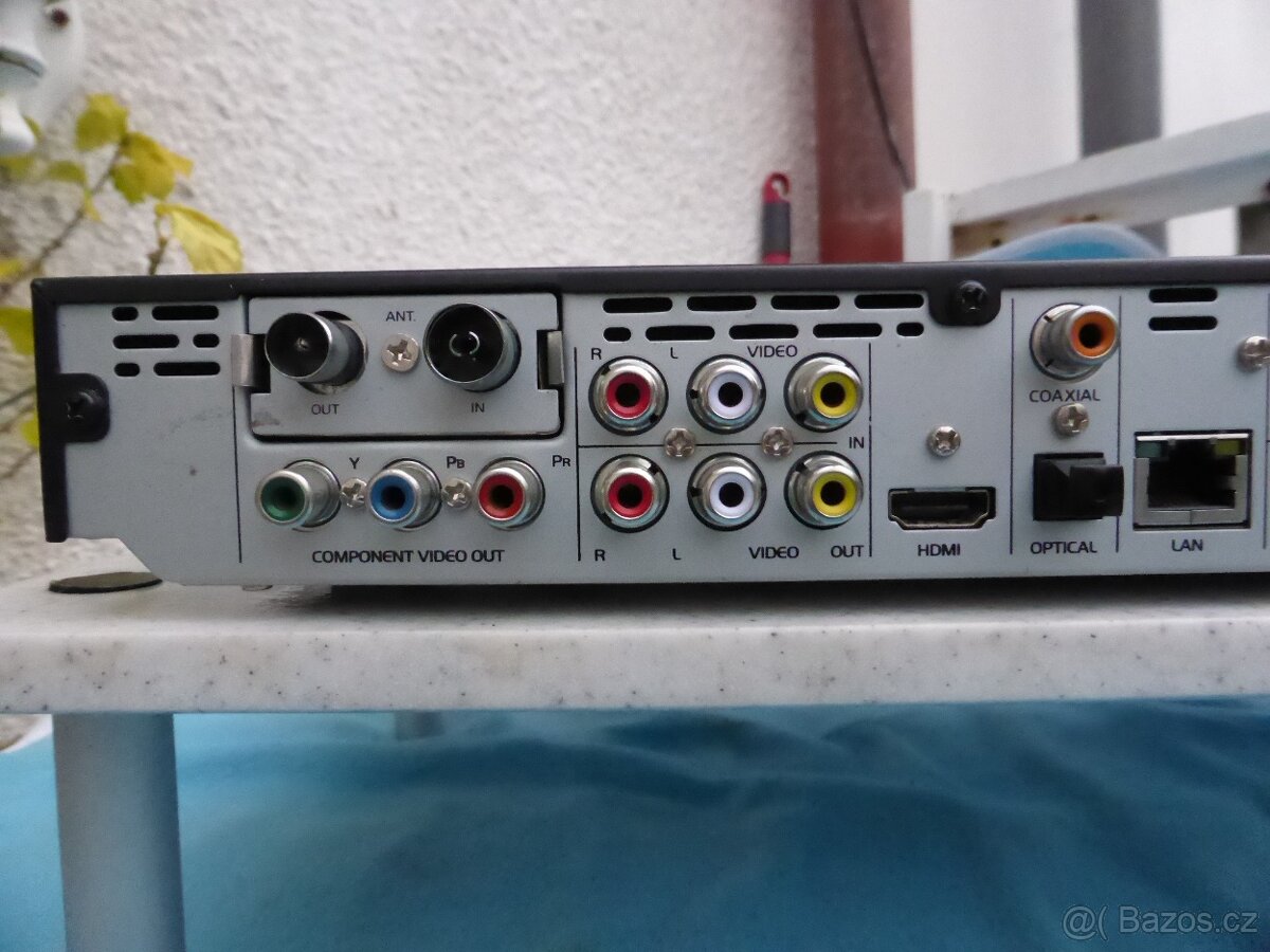 EMTEC Movie Cube D850H DVD/CD přehrávač rekordér - 9