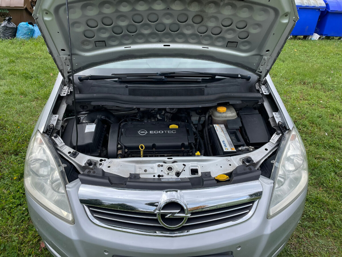 Opel Zafira B, 1.6, 85kw, benzin, 7 míst, serviska - 9