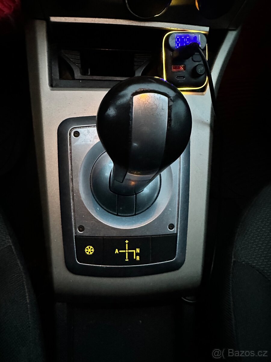 Opel Astra H 1.6 85kw automat - 9