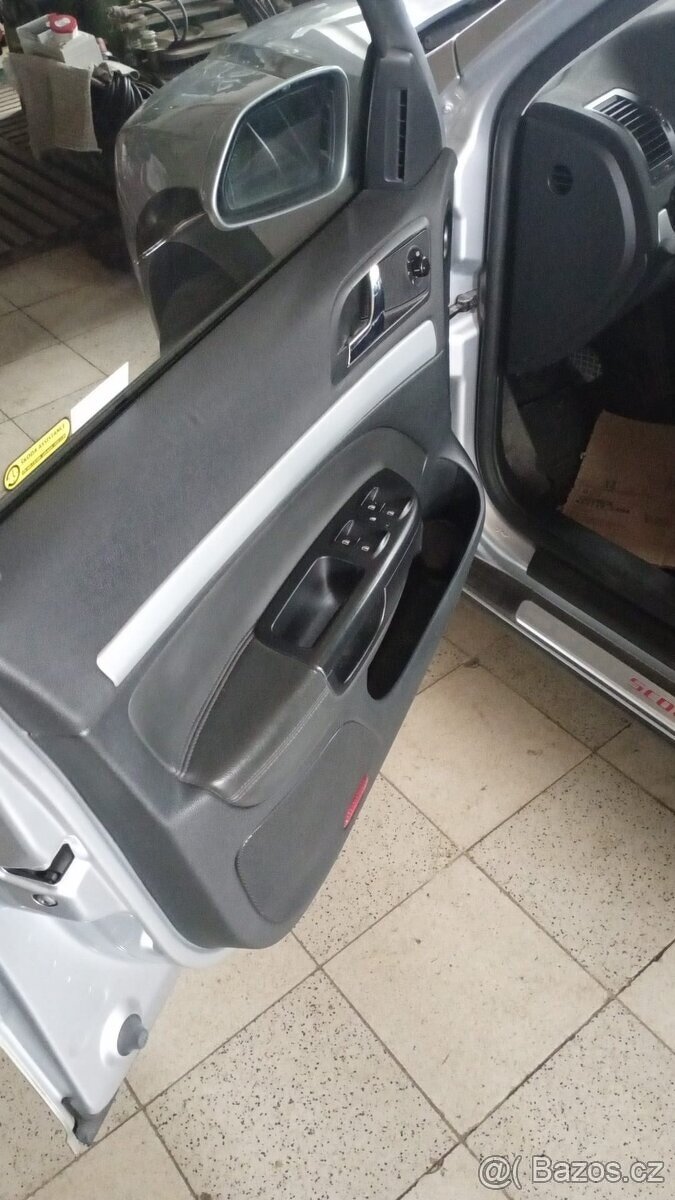 Škoda Octavia II Scout 2.0tdi - 9