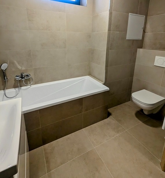 Pronájem bytu 2+kk s balkonem v novostavbě b.domu v Hodoníně - 9