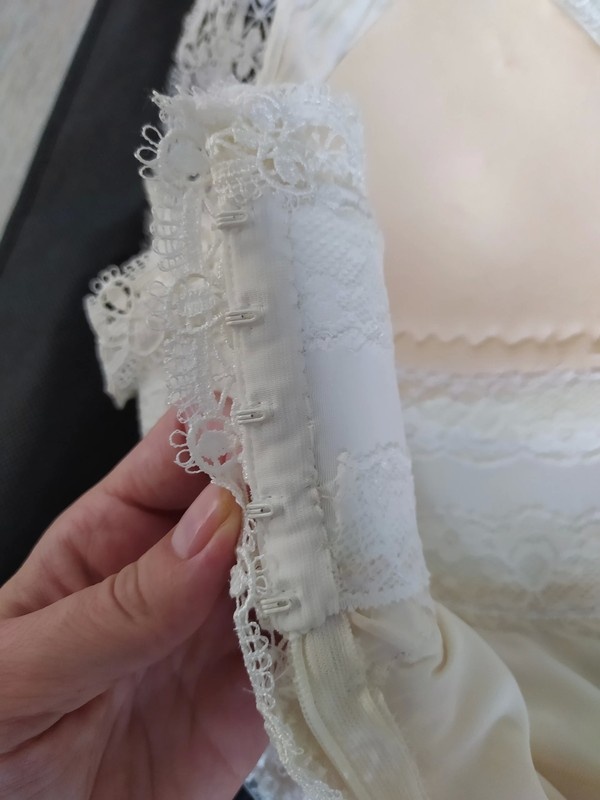 Svatební šaty vel. 36-38 - 9