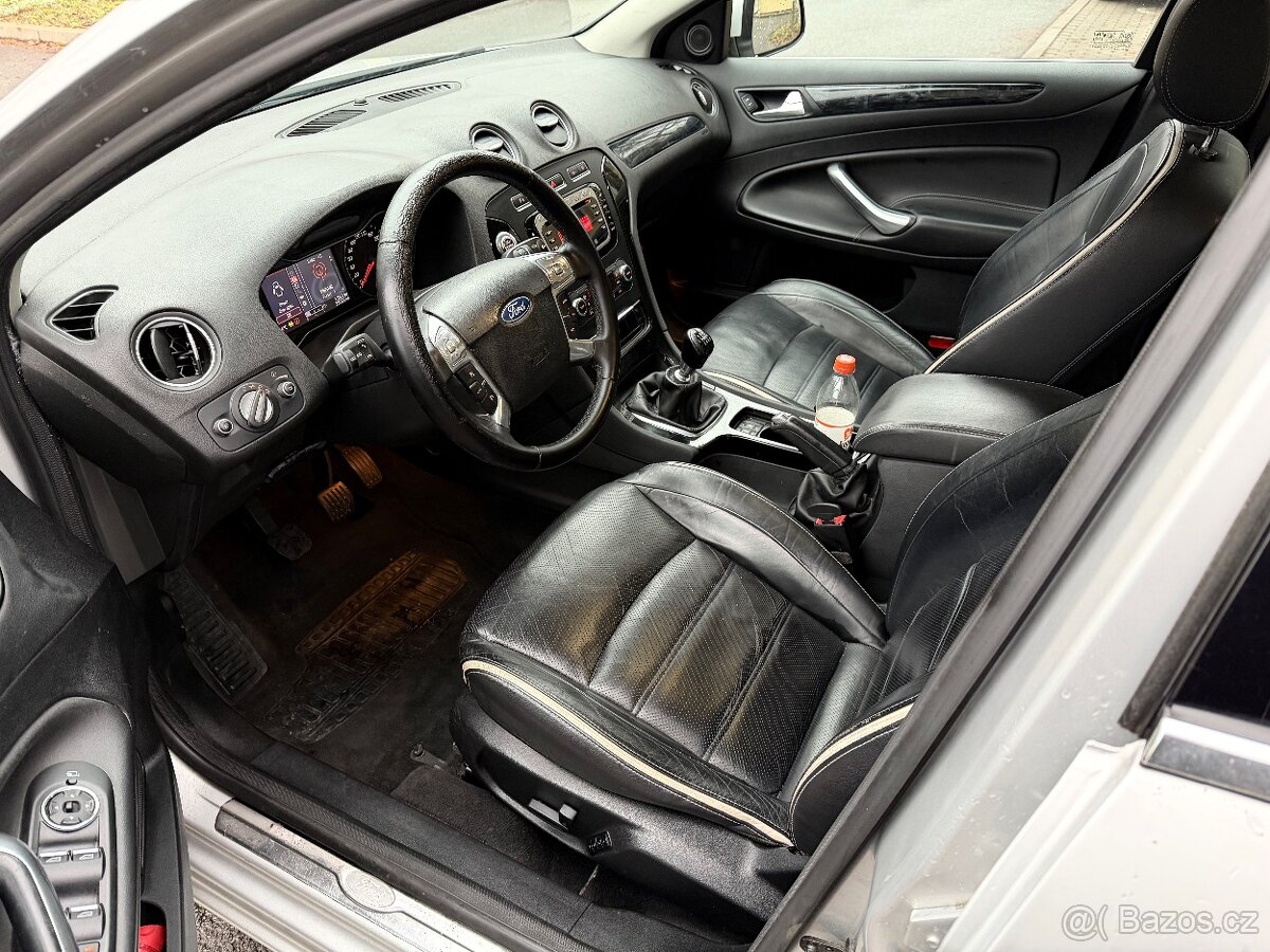 Ford Mondeo Mk4 2.2 tdci 147 kw TOP Stav jeden majitel - 9