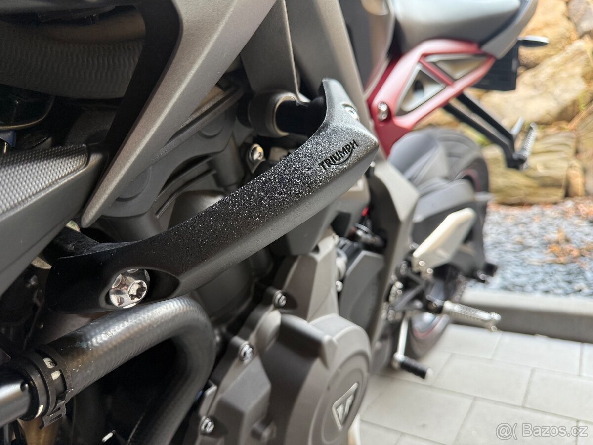 Triumph Street Triple 765 R - podzimní cena - 9