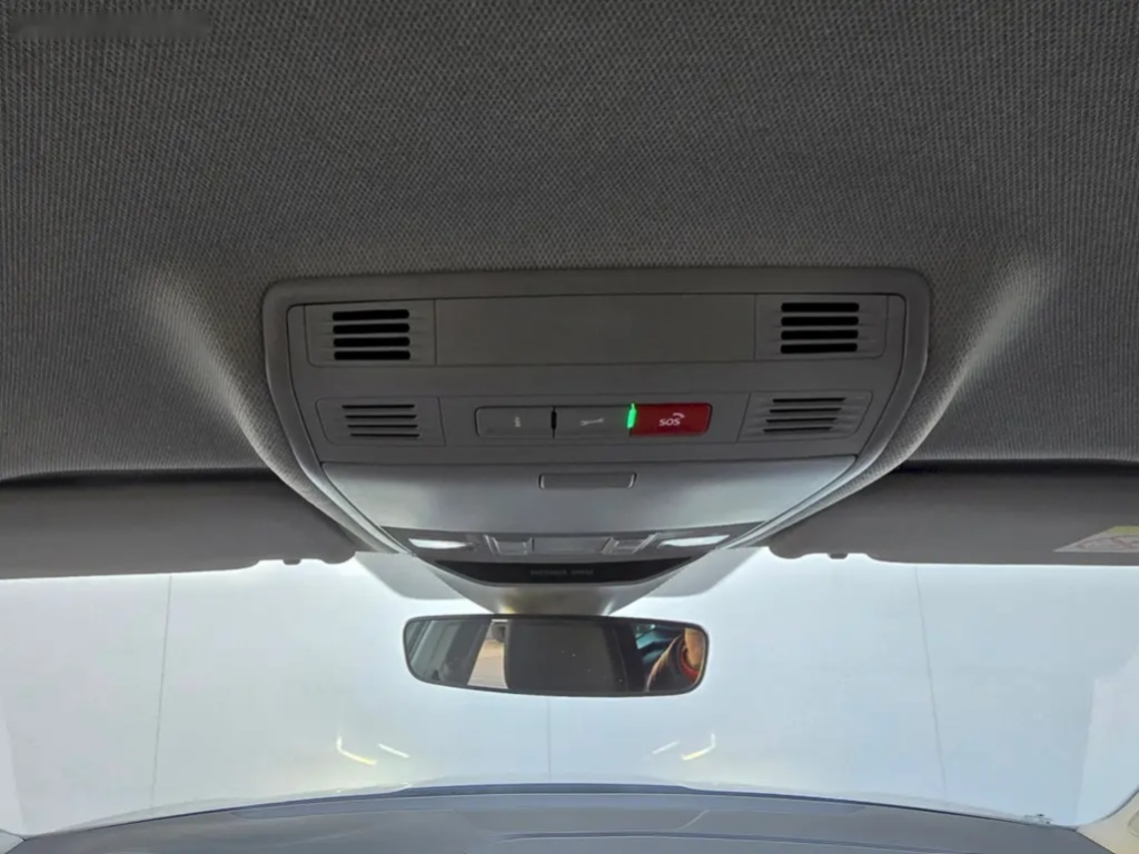 Škoda Scala, FIRST EDITION 1,0 TSi / 85 kW - 9