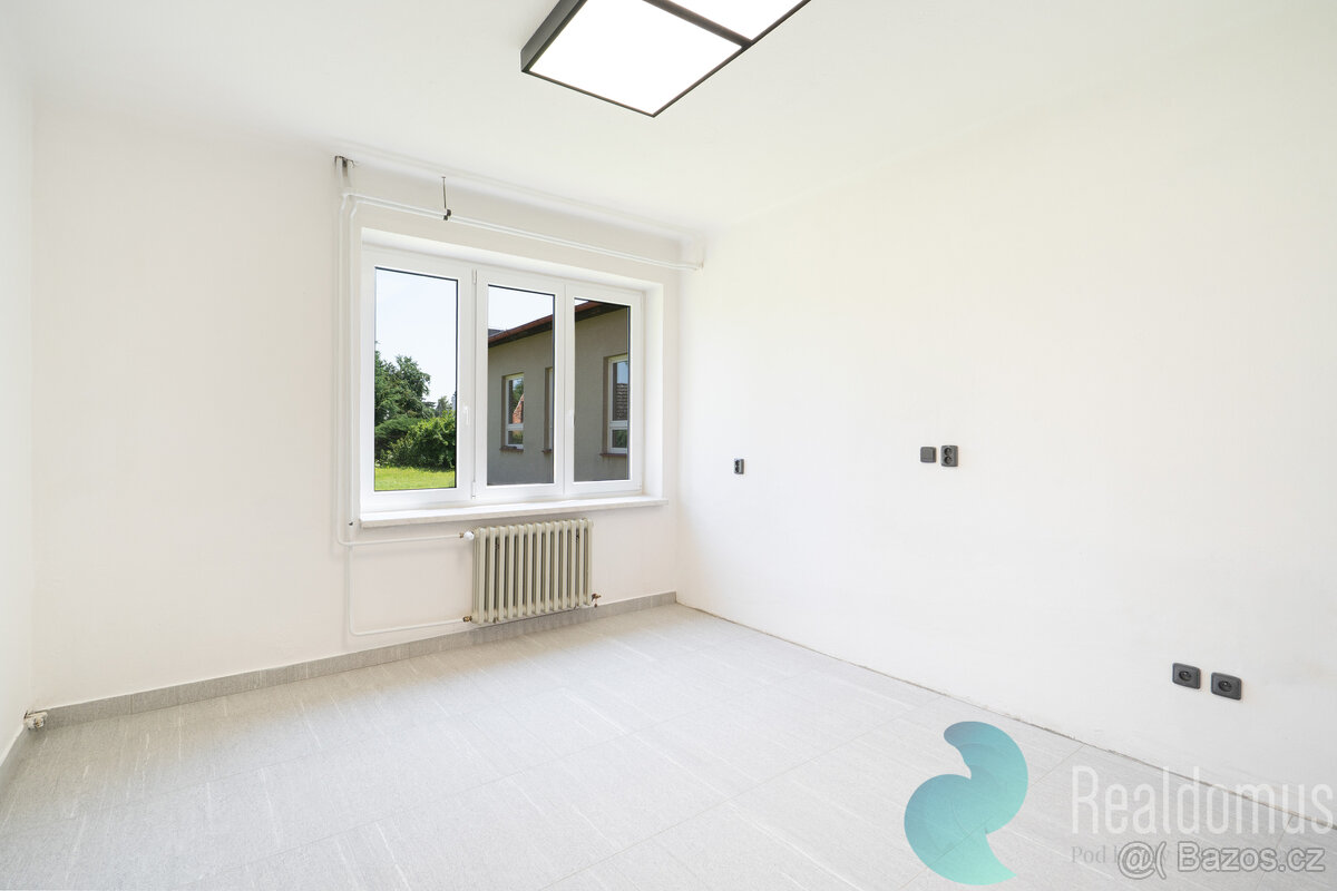 Pronájem, administrativní budovy, Školní ul., České Budějovi - 9
