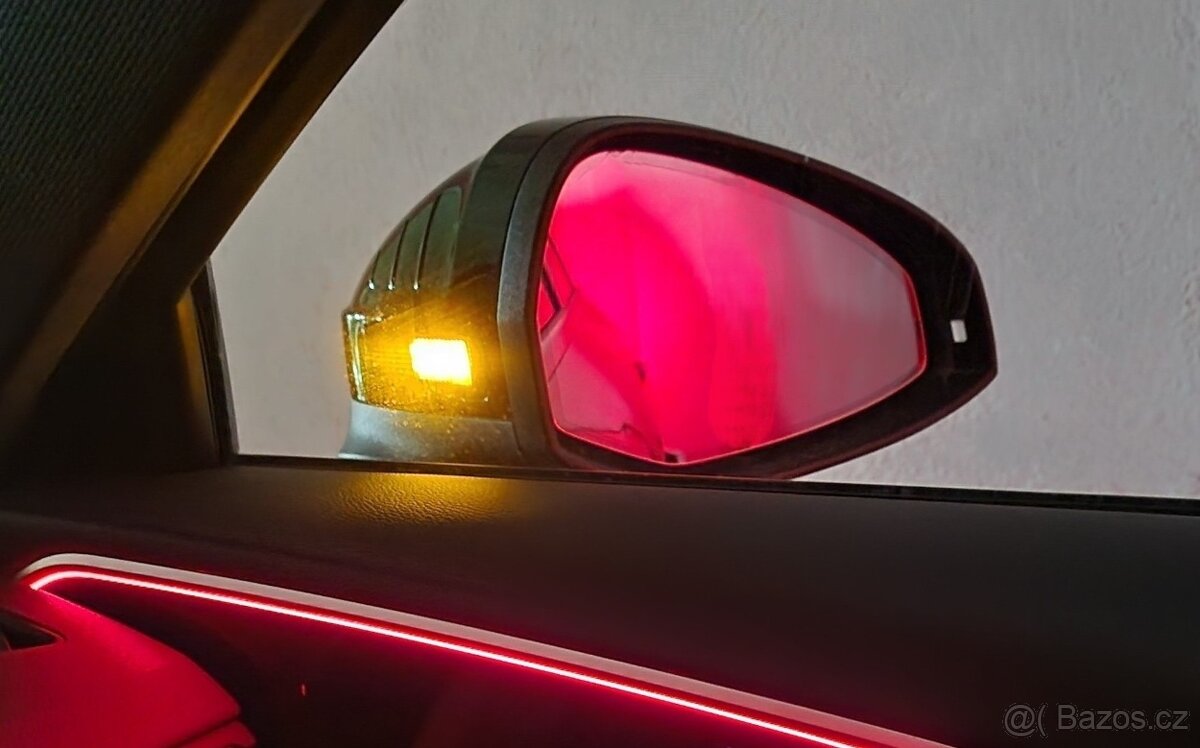 Audi A4 Avant 40TDI Quattro 2025 90km Competition Matrix DPH - 9