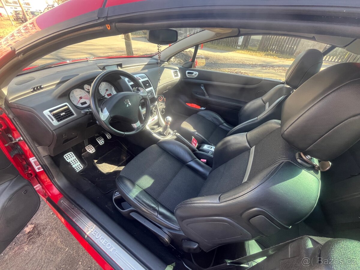 Peugeot 307cc 2.0 benzín 103 kW - 9