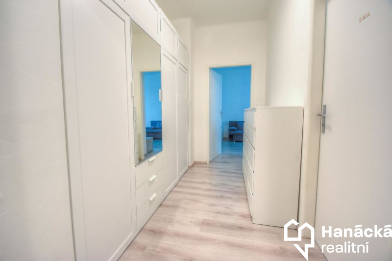 Pronájem cihlového bytu 2+1 v Olomouci, ulice... - 9