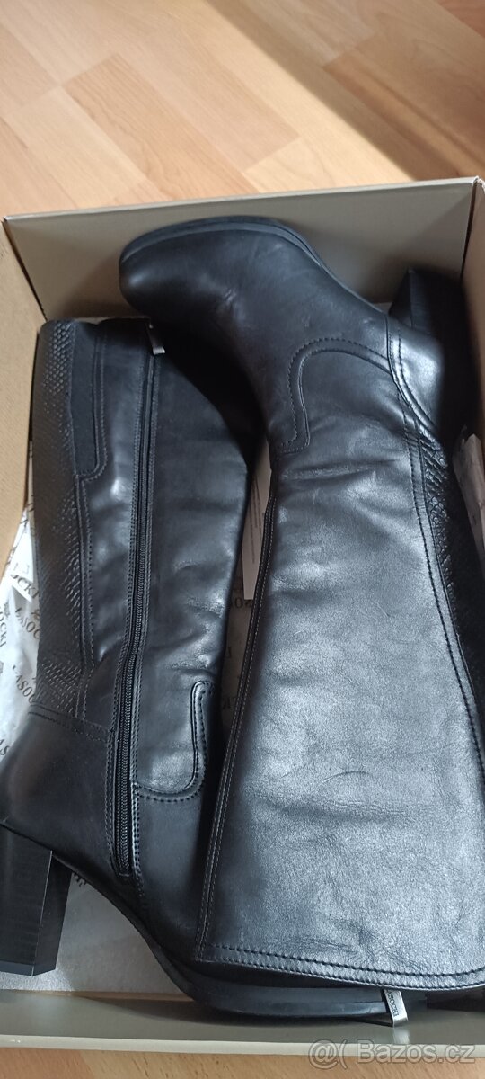 Nové dámské kozačky - 9