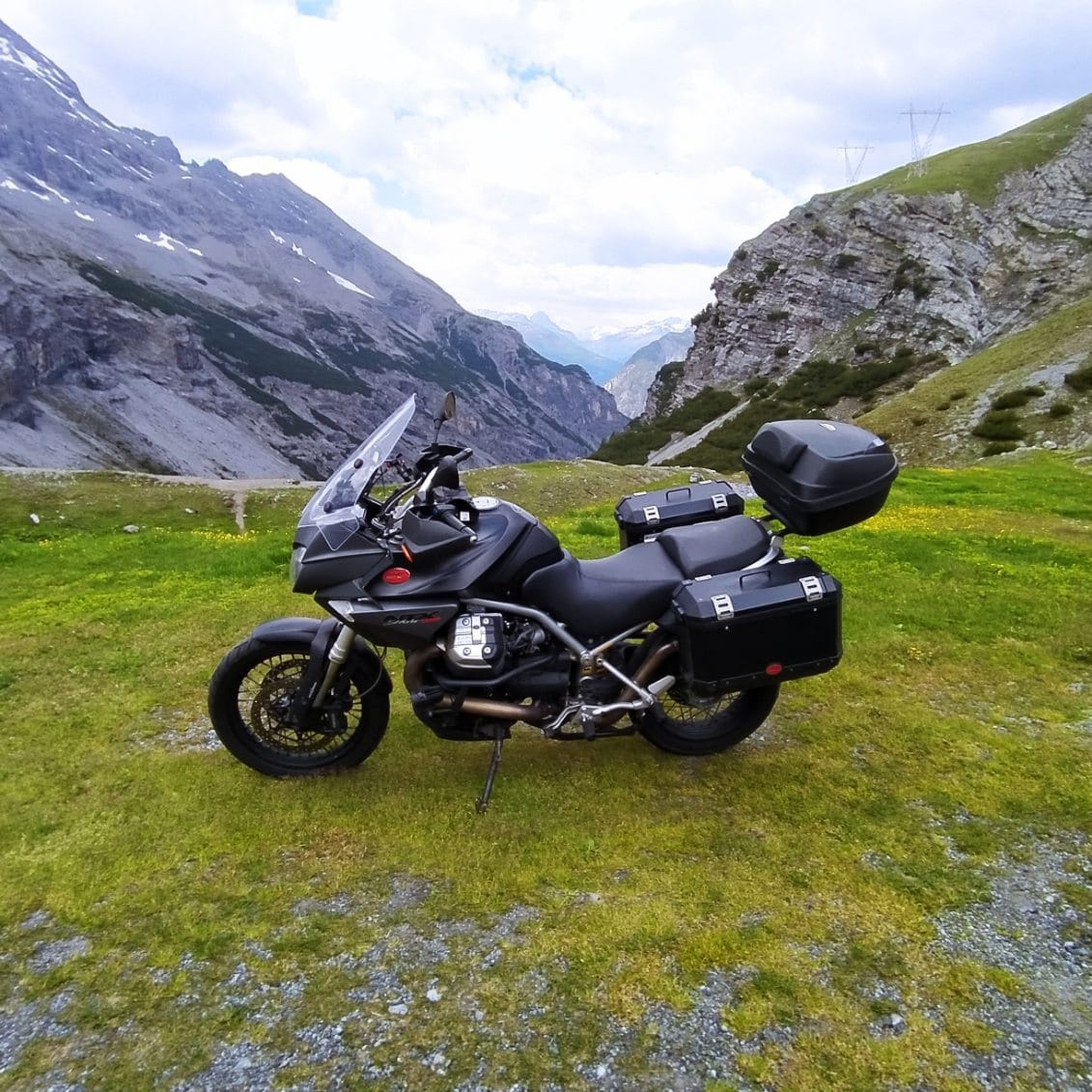Moto Guzzi Stelvio 1200 r.v. 2012 - 9