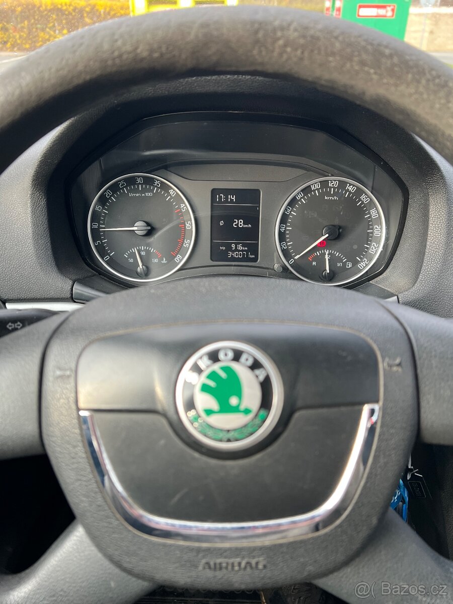 Škoda Octavia 2 1.9TDI 77KW 2009 - 9