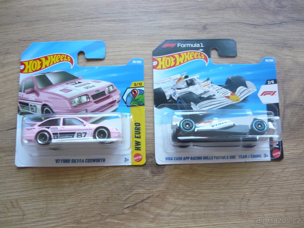 AUTÍČKA HOT WHEELS - 9