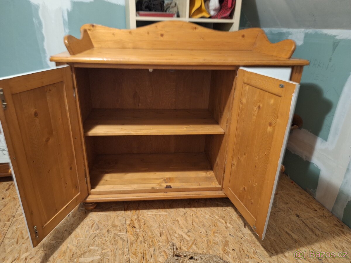 Nábytek - masiv - skříň, komoda, truhla. - 9