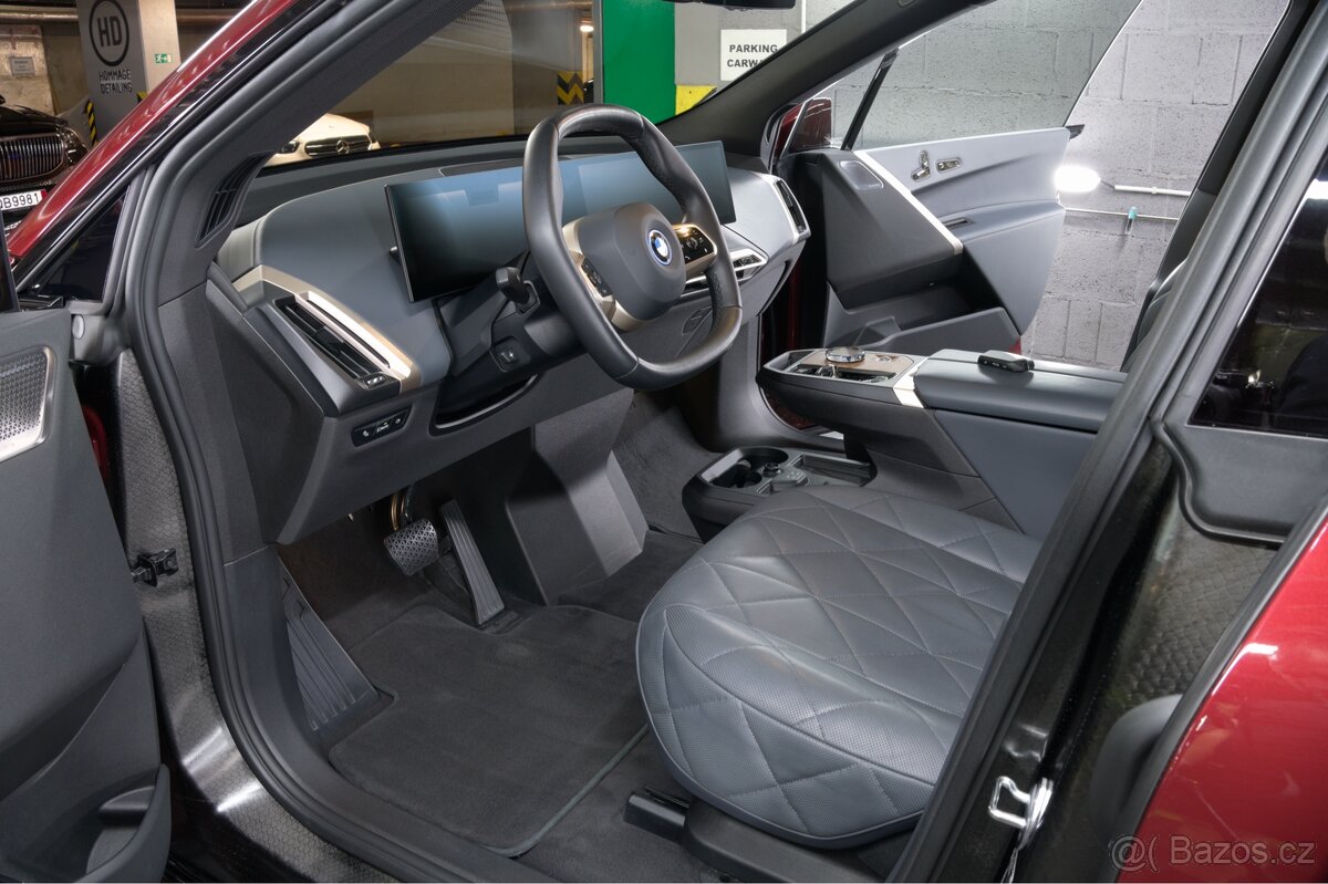 BMW iX xDrive50 - 9