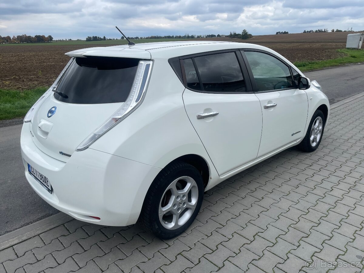 Nissan Leaf 24kw rok 2015 2.majitel CZ - 9