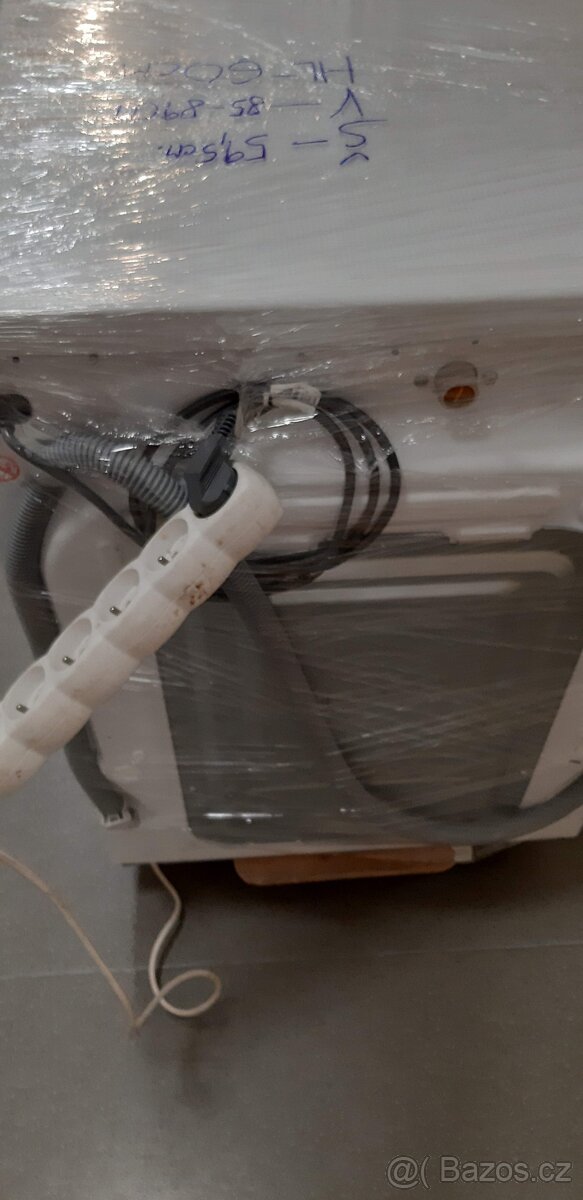 Lg pračka 10,5kg předváděcî - 9