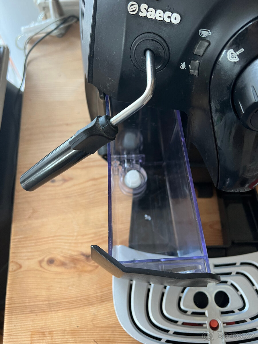 Automatický kávovar Saeco Xsmall HD 8743 - 9