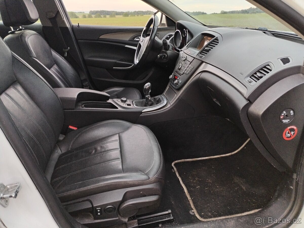 Opel Insignia 2.0 CDTi 96kW - náhradní díly - 9