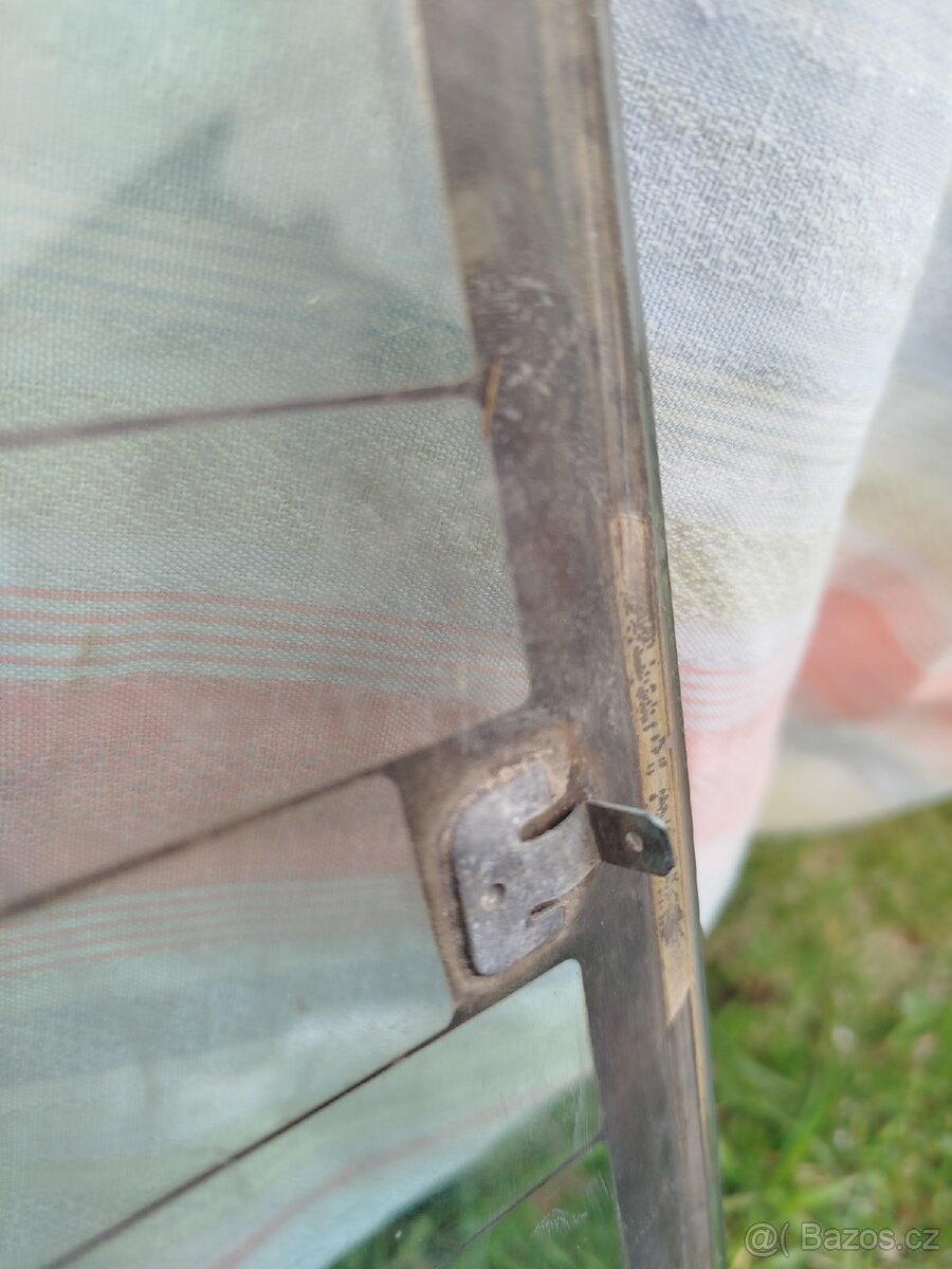 Škoda Felicie sklo kufru - 9